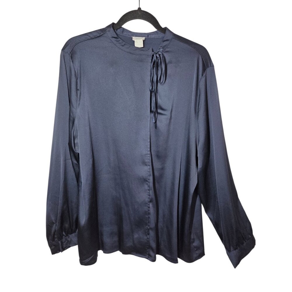 Chico's Navy Blue Satin Blouse Long Sleeve W Neck Tie Pullover Size 3 (16/18)